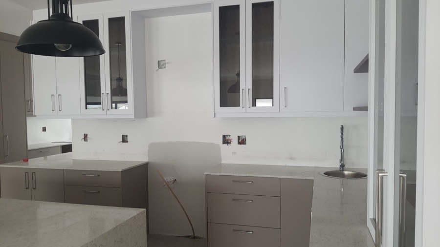 3 Bedroom Property for Sale in Sandy Point Beach Estate Western Cape